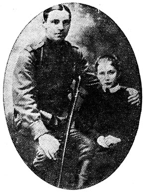 Внучатые племянники композитора Борис и Татьяна. 1916 г.